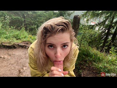 ❤️ Garota engole a ejaculação depois de um broche público - Eva Elfi ❤️❌ Porno russo em nós ️❤