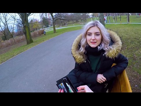 ❤️ Engole o esperma quente de um estranho por dinheiro - broche no parque por Eva Elfie ❤️❌ Porno russo em nós ️❤